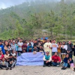 Menempa Pemimpin Muda di Tengah Rimba Wolobobo