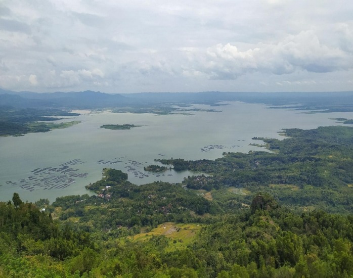 Memori Kolektif Pembangunan Waduk Gajah Mungkur melalui Kisah Desa yang Tenggelam